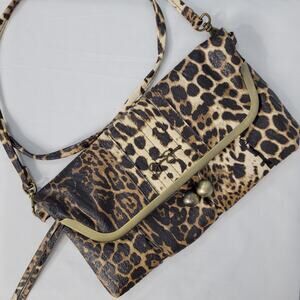 Jessica Simpson leopard print kiss lock fold over crossbody clutch brown Y2K